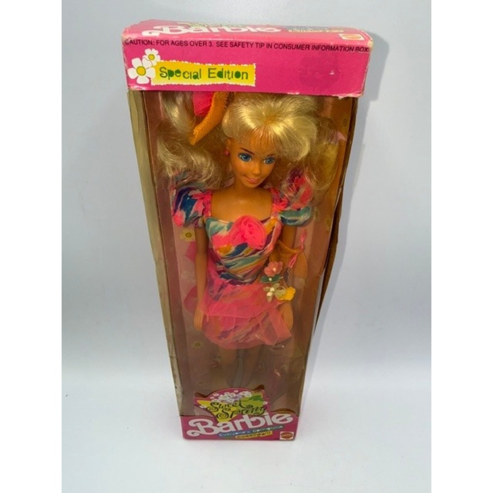 Mattel Sweet Spring Barbie Special Edition 1993 Vintage Doll Floral Dress 3204